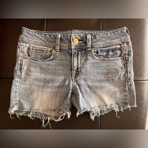 American Eagle cut off jeans